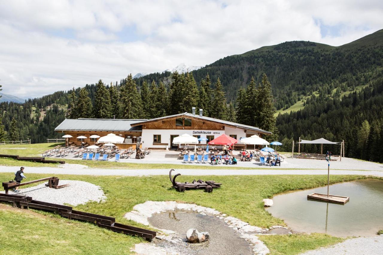 Hotel Jaegerhof Kaunertal Buitenkant foto