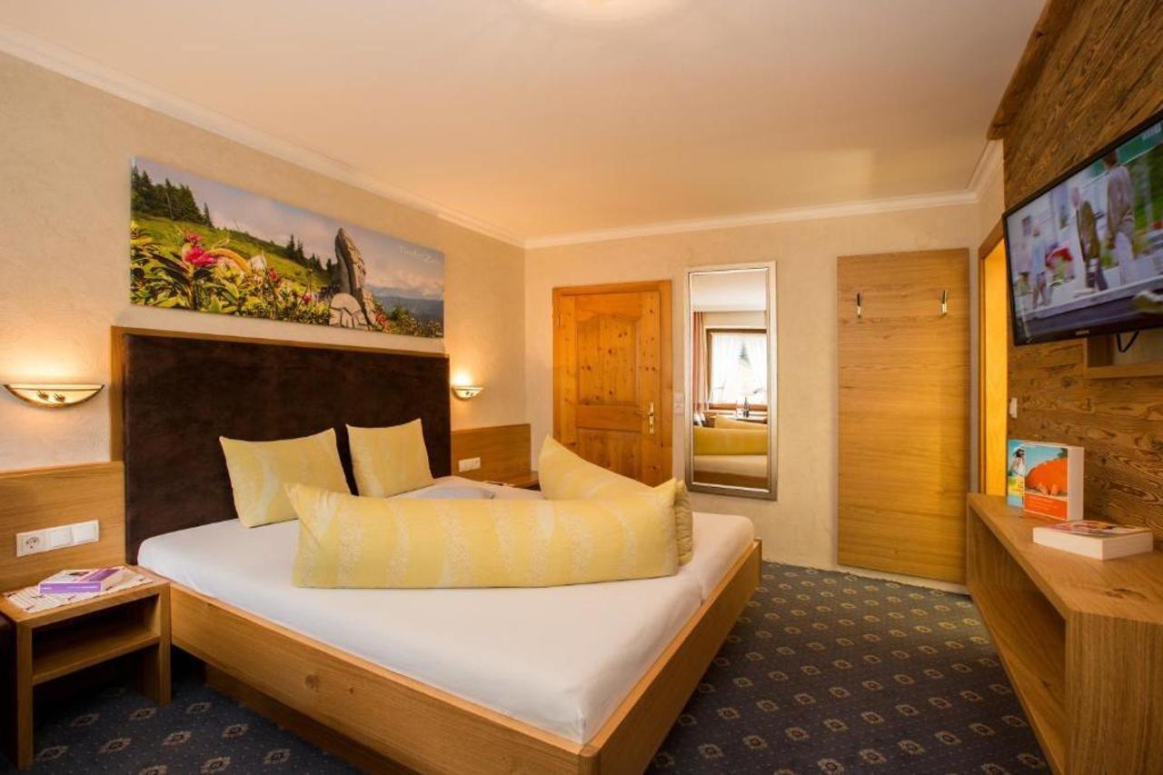Hotel Jaegerhof Kaunertal Buitenkant foto