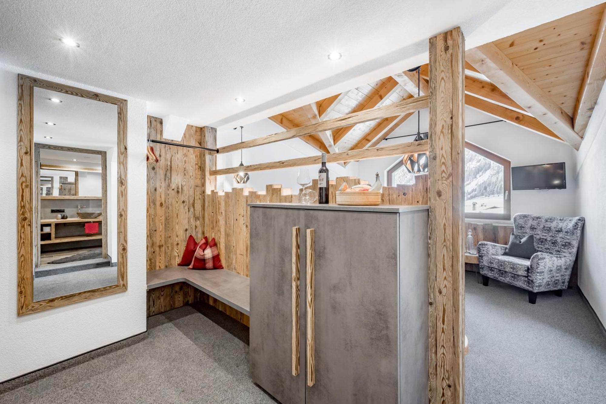 Hotel Jaegerhof Kaunertal Buitenkant foto